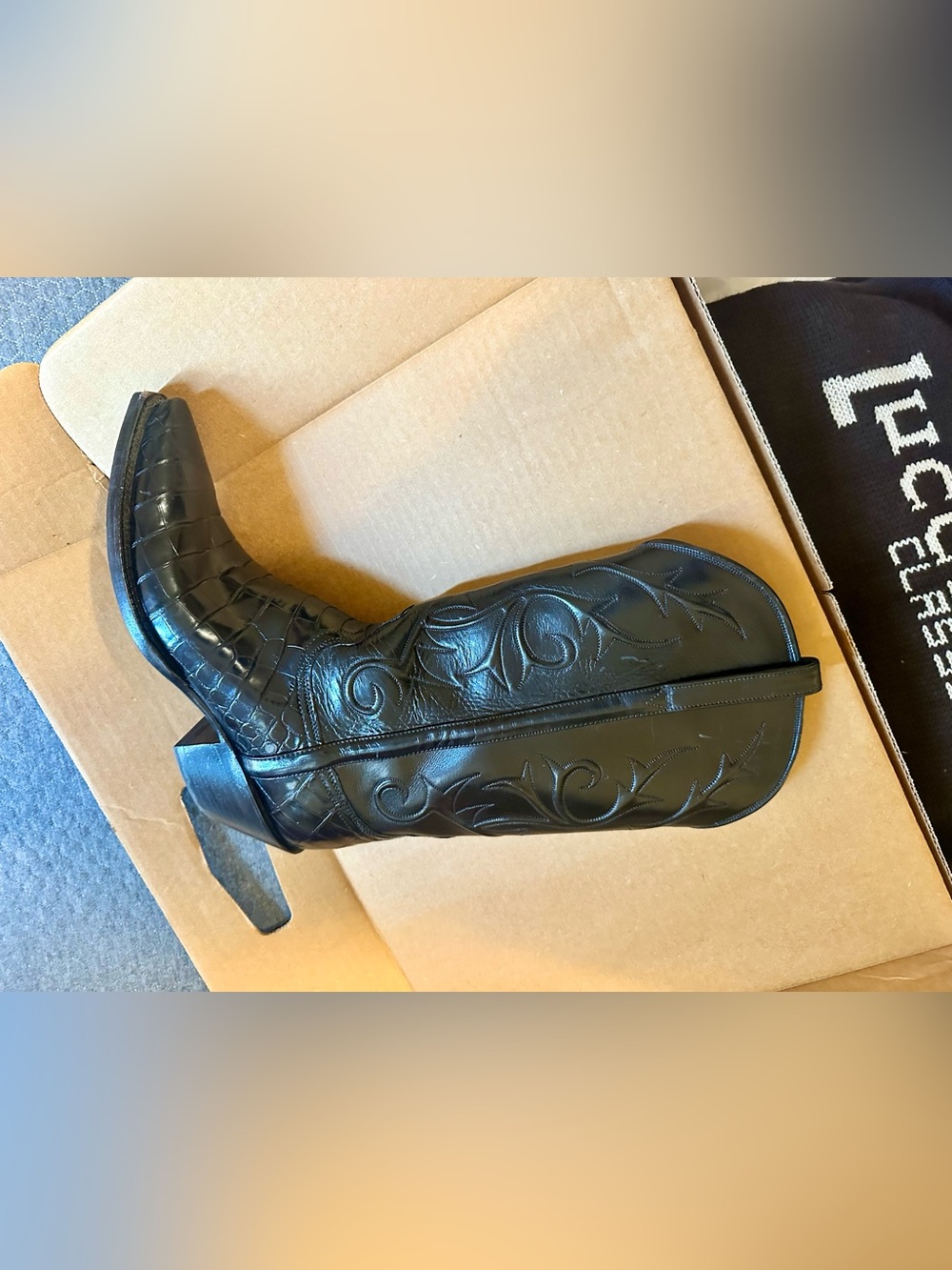 Lucchese Custom Gator Belly - Picture 15 of 16